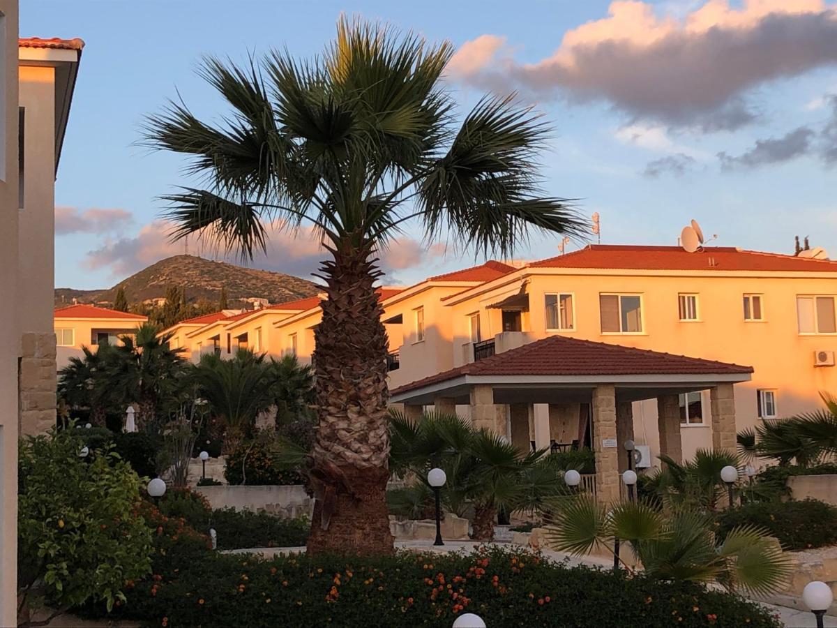 Paphos - Tala Riviera Apartmant Apartment Exterior photo